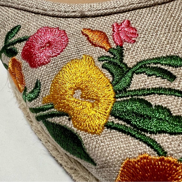 LAUREN RALPH LAUREN CARLYNDA Espadrille Wedge Floral Size 6 1/2 - Picture 5 of 11